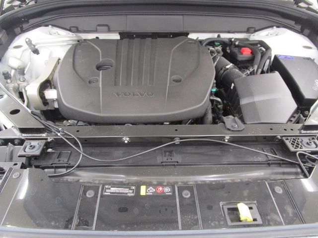 VOLVO XC60 2024 Image 31