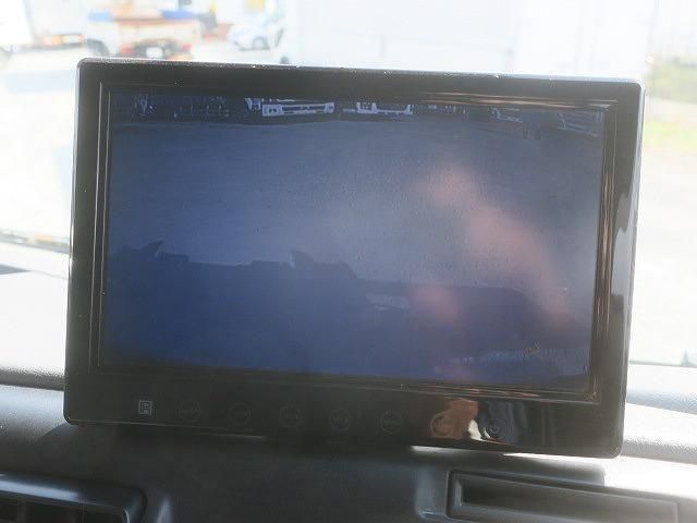 MITSUBISHI FUSOU SUPER GREAT 2011 Image 31