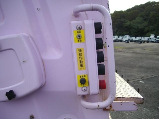 ISUZU ELF 2017 Image 31