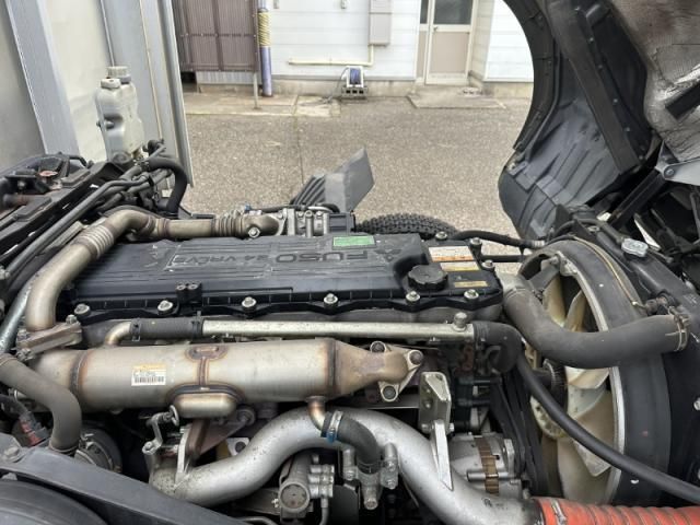 MITSUBISHI FUSOU FIGHTER 2013 Image 31