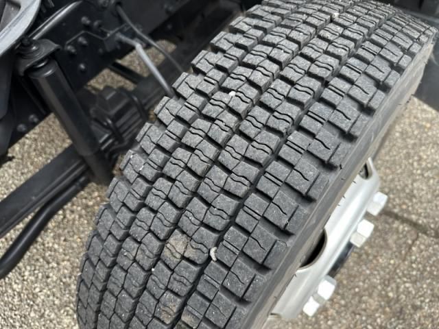 MITSUBISHI FUSOU FIGHTER 2013 Image 31