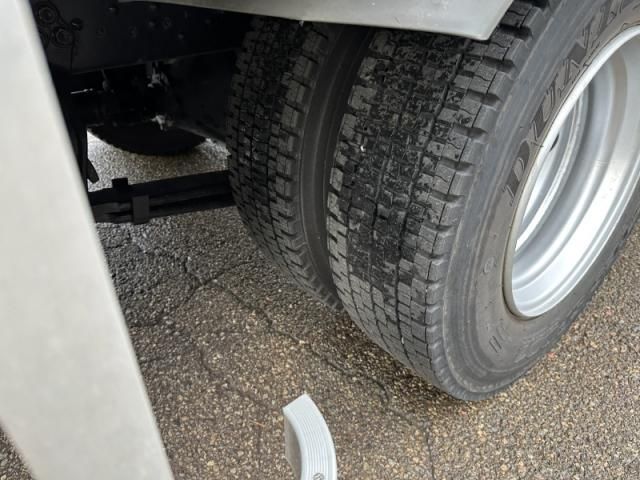 MITSUBISHI FUSOU FIGHTER 2013 Image 31