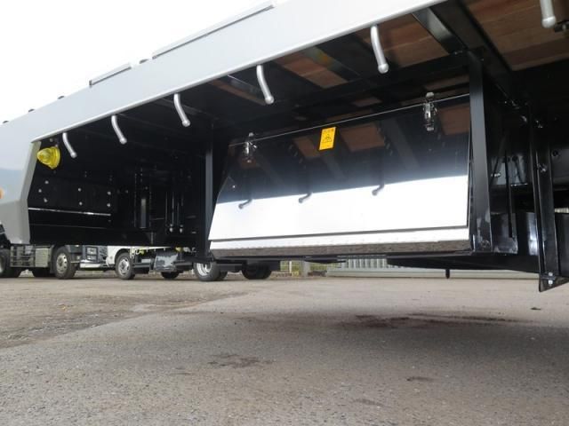 MITSUBISHI FUSOU SUPER GREAT 2025 Image 31