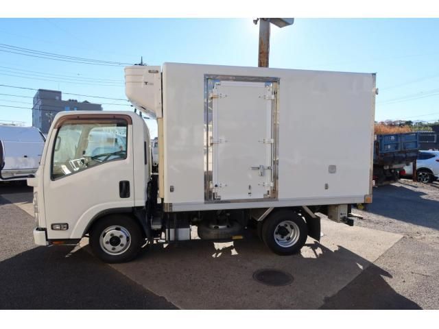 ISUZU ELF 2015 Image 31