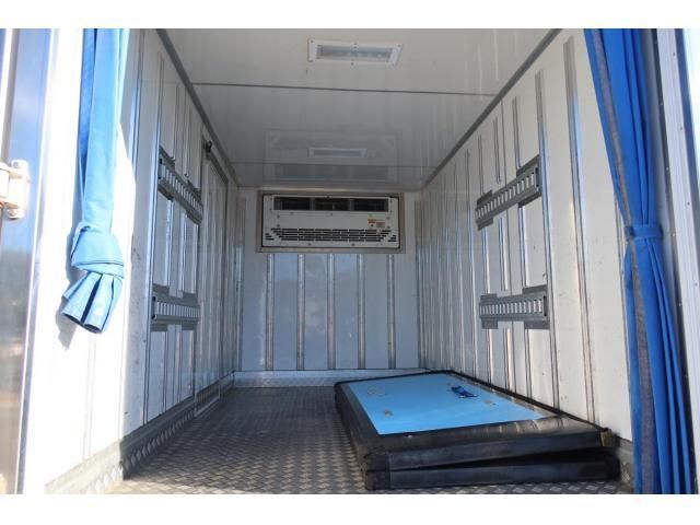 ISUZU ELF 2015 Image 31