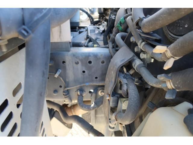 ISUZU ELF 2015 Image 31