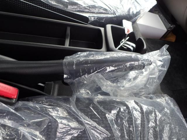 MITSUBISHI CANTER 2025 Image 31