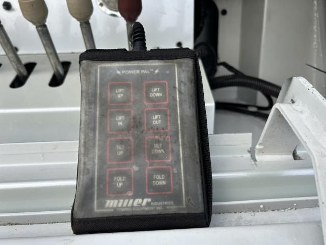 HINO PROFIA 2007 Image 31