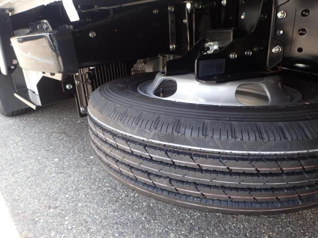 MITSUBISHI CANTER 2025 Image 31