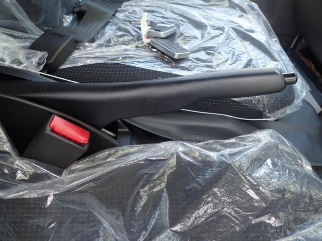 MITSUBISHI CANTER 2025 Image 31