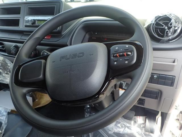 MITSUBISHI CANTER 2025 Image 31