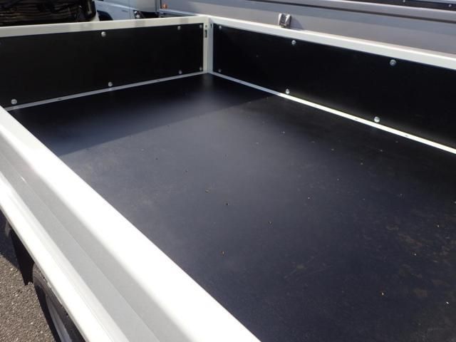 MITSUBISHI CANTER 2025 Image 31