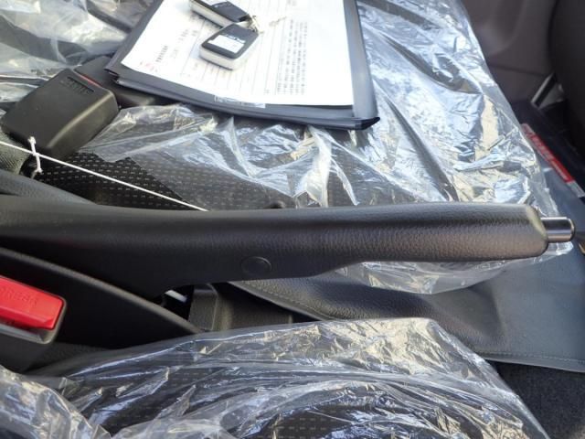 MITSUBISHI CANTER 2025 Image 31