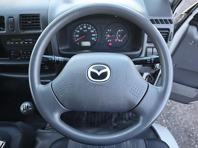 MAZDA BONGO TRUCK 2WD 2016 Image 31