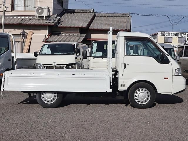 MAZDA BONGO TRUCK 2WD 2016 Image 31