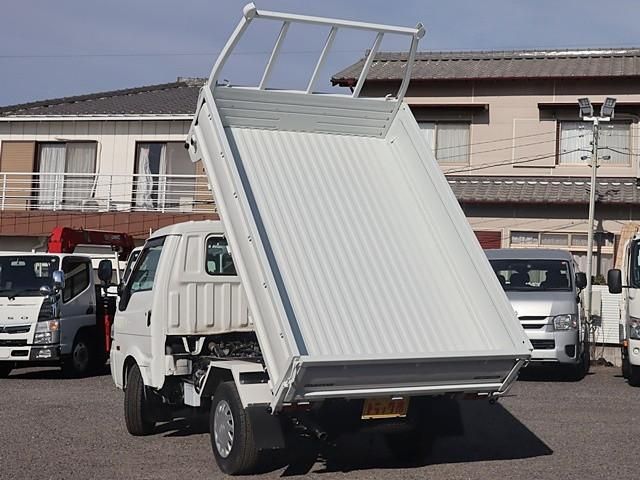 MAZDA BONGO TRUCK 2WD 2016 Image 31