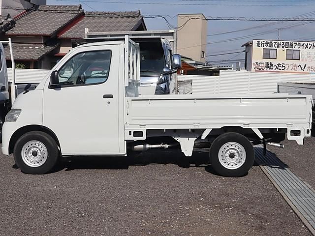 TOYOTA LITEACE TRUCK 2WD 2015 Image 31