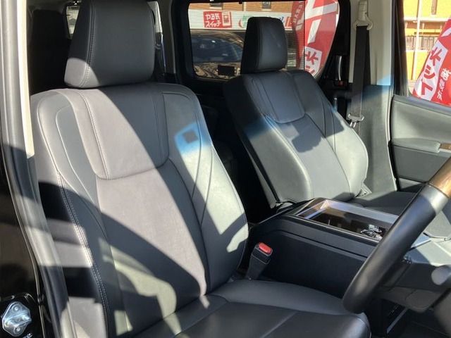 TOYOTA GRANACE 2020 Image 31