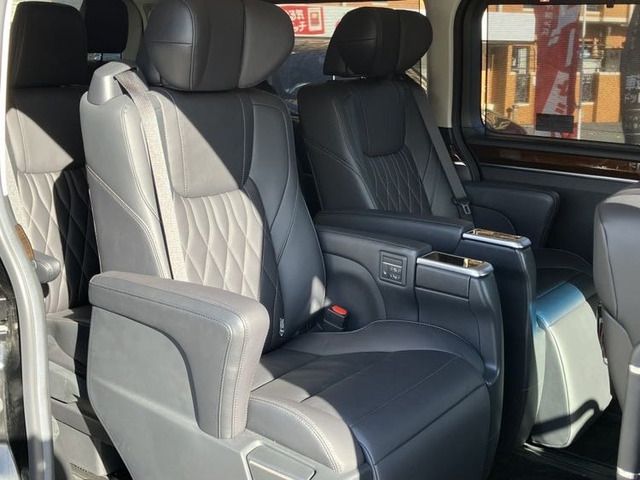 TOYOTA GRANACE 2020 Image 31