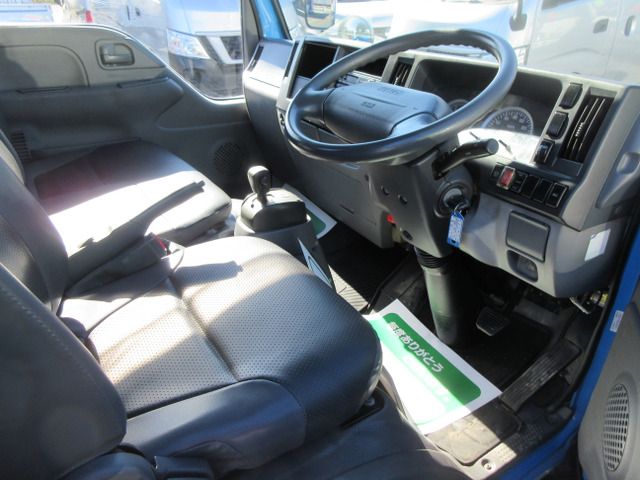 ISUZU  2013 Image 31
