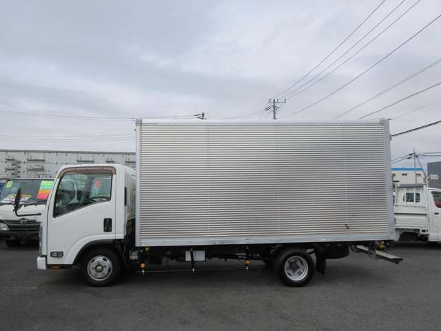 ISUZU  2016 Image 31