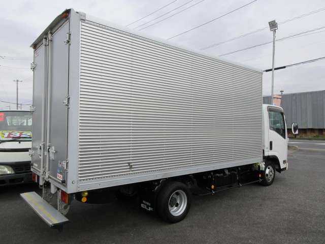 ISUZU  2016 Image 31