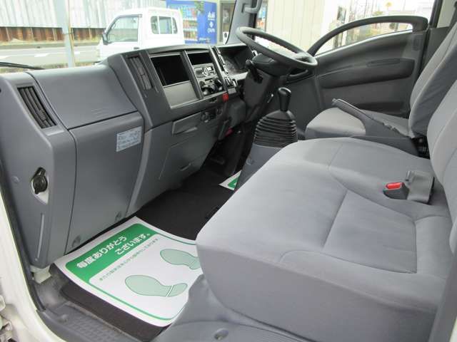 ISUZU  2016 Image 31