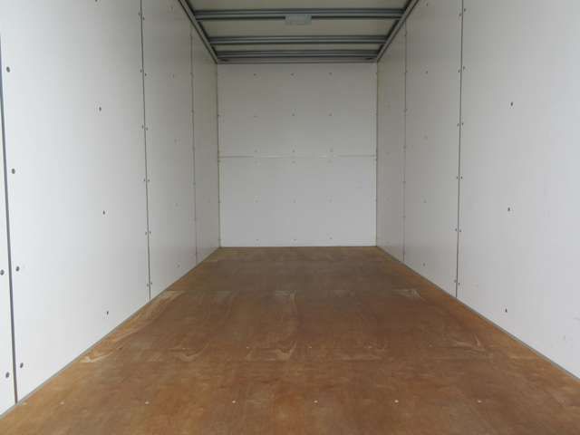 ISUZU  2016 Image 31