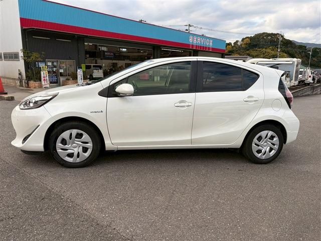 TOYOTA AQUA 2020 Image 31