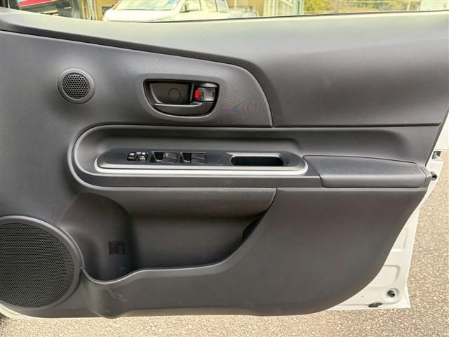 TOYOTA AQUA 2020 Image 31