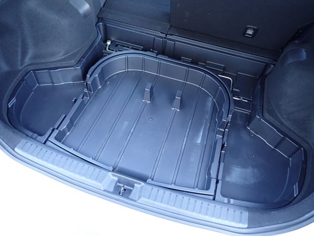 TOYOTA COROLLA FIELDER 4WD 2018 Image 31