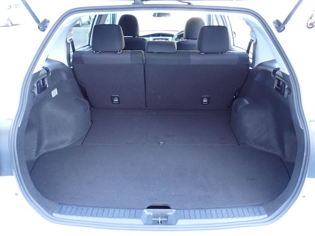 TOYOTA COROLLA FIELDER 4WD 2018 Image 31