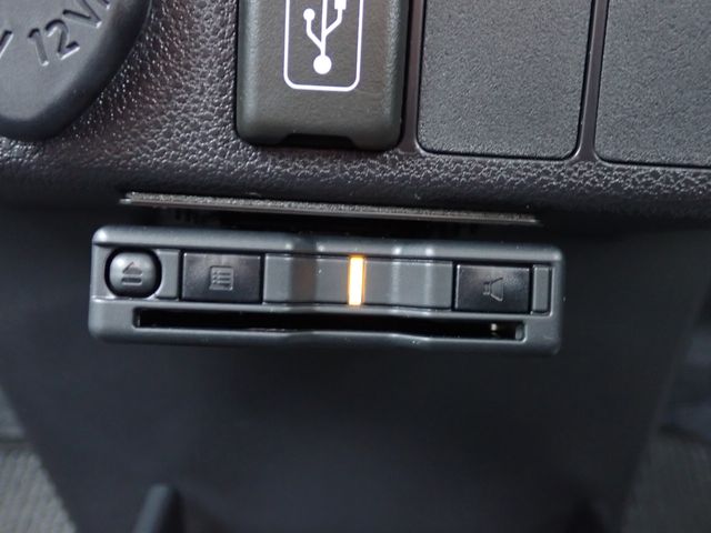 DAIHATSU MIRA E:S 2023 Image 31