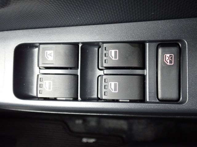 DAIHATSU MIRA E:S 2023 Image 31