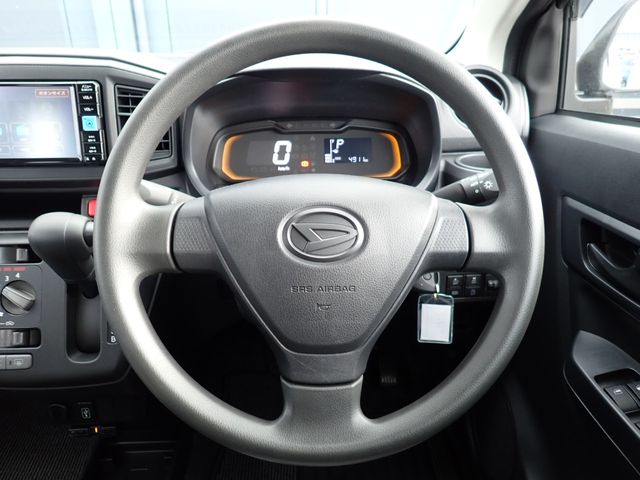 DAIHATSU MIRA E:S 2023 Image 31