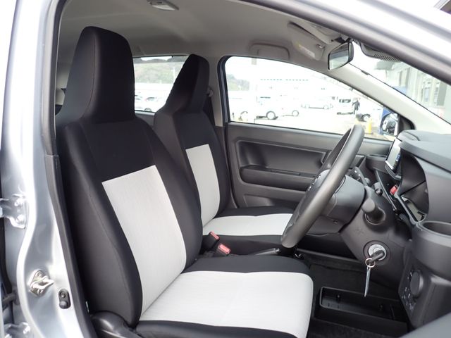 DAIHATSU MIRA E:S 2023 Image 31