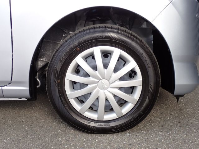 DAIHATSU MIRA E:S 2023 Image 31