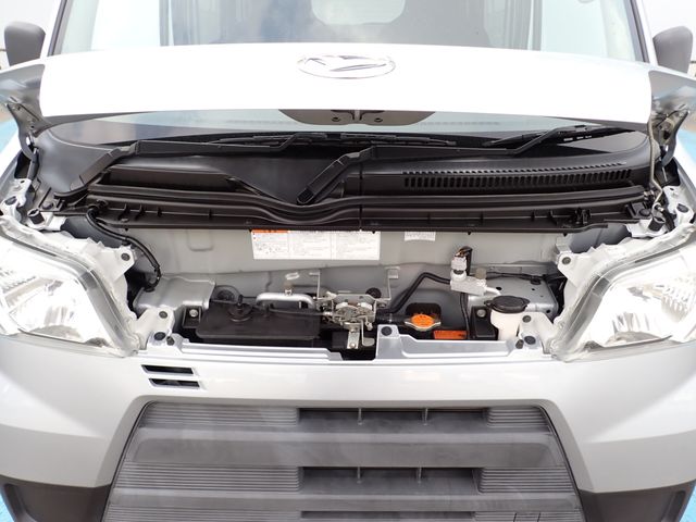 DAIHATSU HIJET CARGO 2019 Image 31