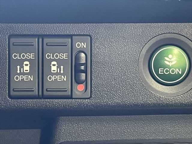 HONDA STEPWAGON SPADA HYBR 2017 Image 31