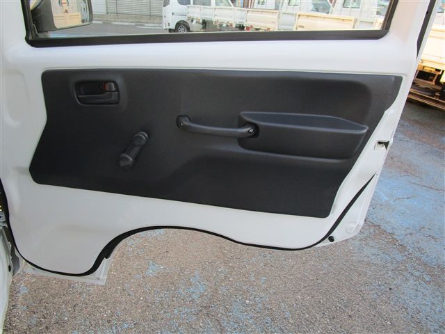 NISSAN NT100 CLIPPER 2019 Image 31