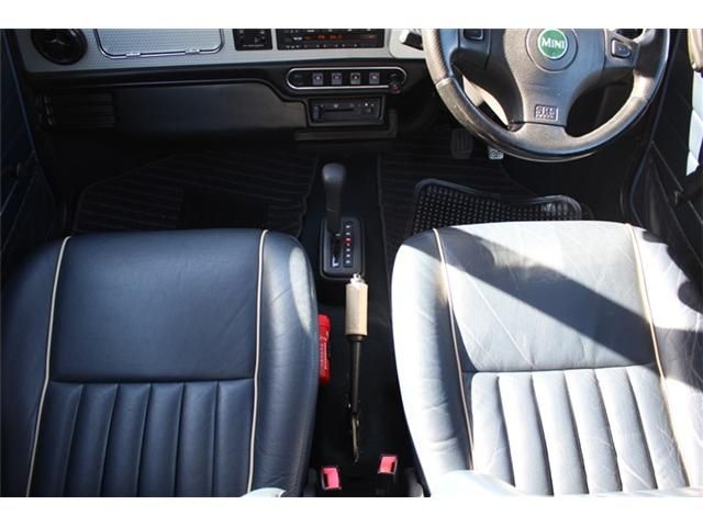 ROVER MINI 1999 Image 31