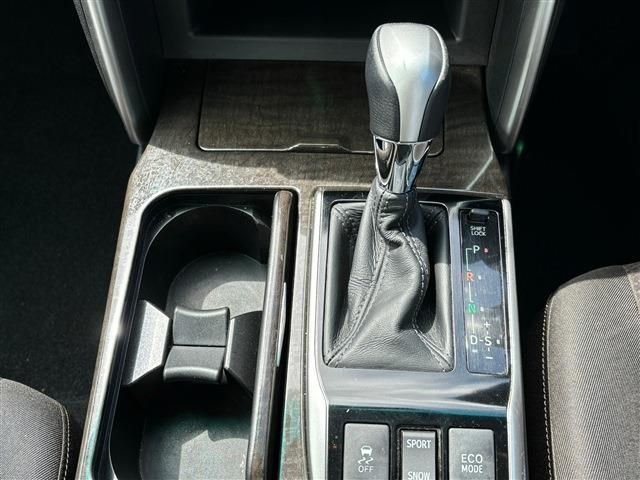 TOYOTA MARK X 2015 Image 31