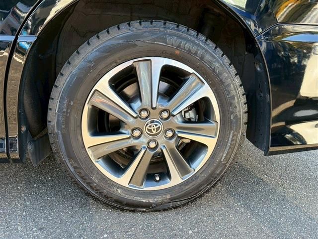 TOYOTA NOAH 2021 Image 31