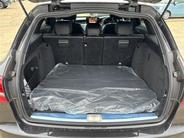 MERCEDES BENZ C CLAS 2021 Image 31