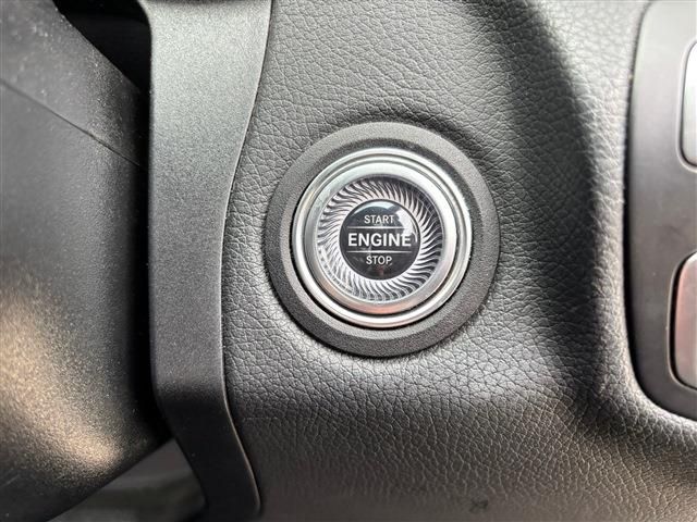 MERCEDES BENZ C CLAS 2021 Image 31