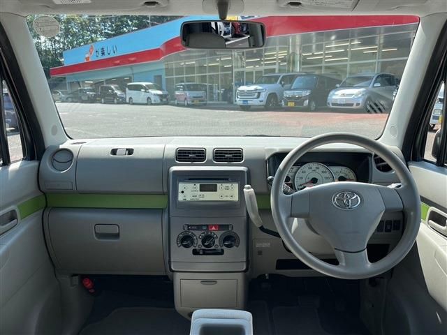 TOYOTA PIXIS SPACE 2016 Image 31