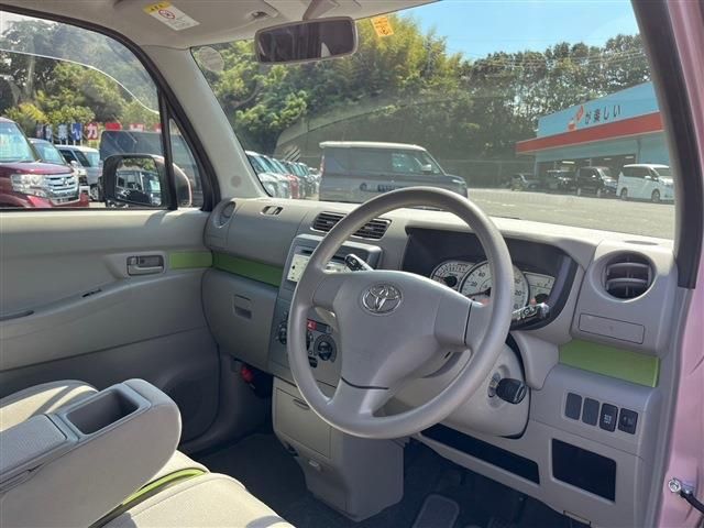 TOYOTA PIXIS SPACE 2016 Image 31