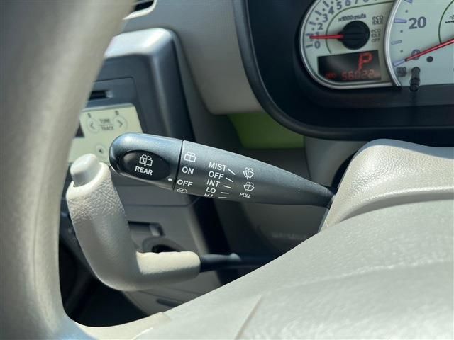 TOYOTA PIXIS SPACE 2016 Image 31