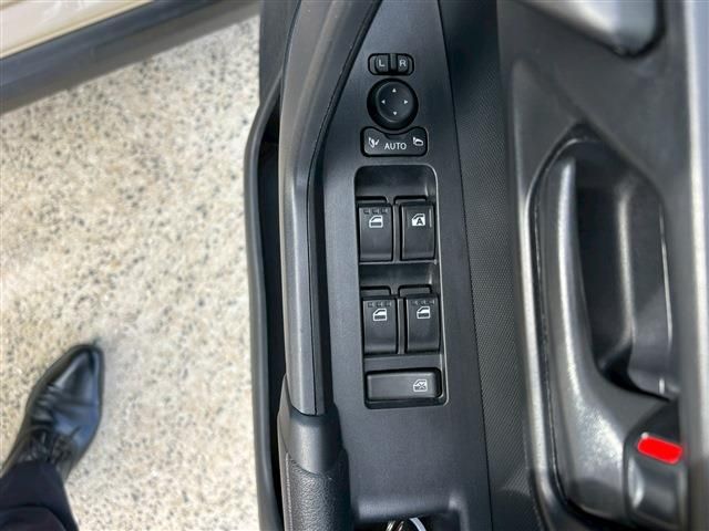 DAIHATSU ROCKY 2023 Image 31