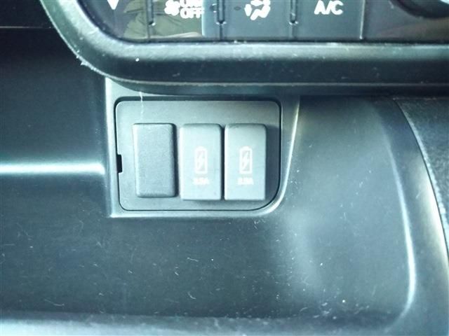 HONDA N BOX CUSTOM 2017 Image 31